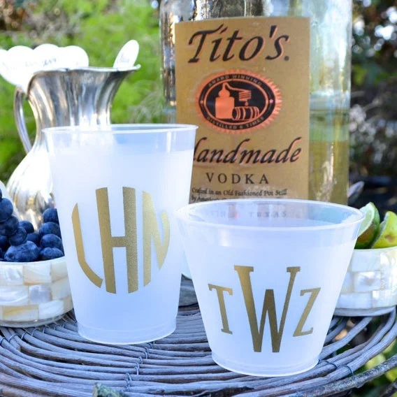 durable coffee mugs for outdoor use-Monogrammed Clear Frost-Flex Party Cups