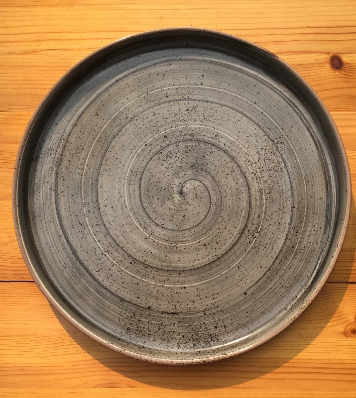 simple dinnerware for modern homes-Dark grey brush 10” Hampton plate