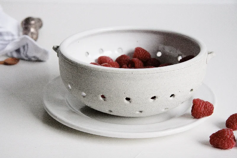 unique wedding dinnerware sets-Vermont Berry Colander