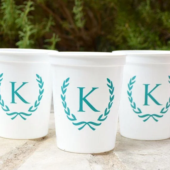 best mugs for tea drinkers-Personalized Wreath Initial Stadium Cups