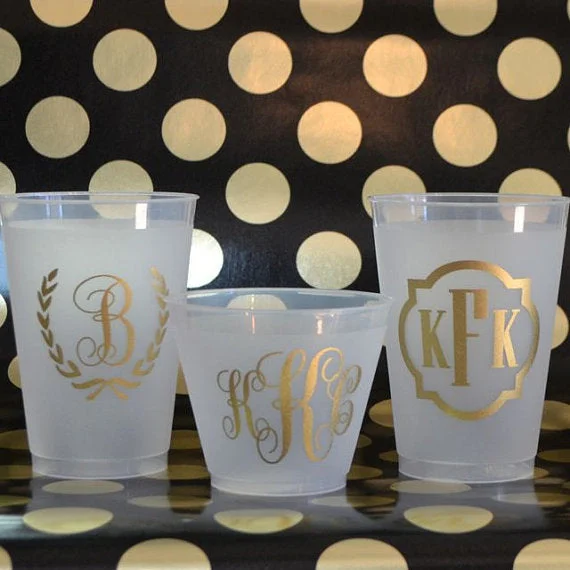 best mugs for winter mornings-Custom Monogram Frost Flex Cups