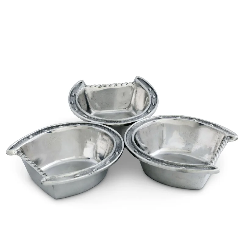 kids-friendly dinnerware sets-Horseshoe 3-Bowl Bowl