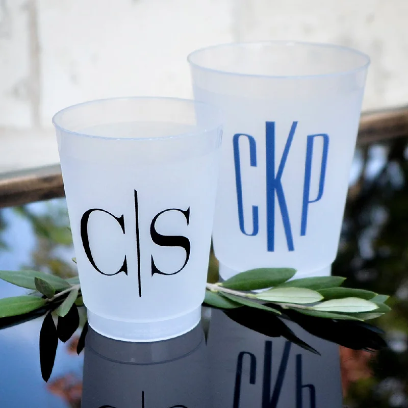 classic tea mugs for home-Modern Monogram Party Cups