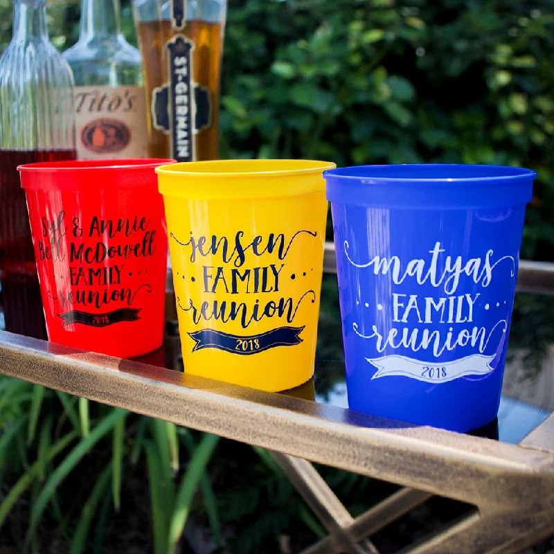 coffee mugs for couples-Personalized Family Reunion Stadium Cups