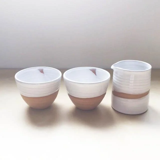 family-sized dinnerware set-Tea Bowls and Pitcher BUNDLE