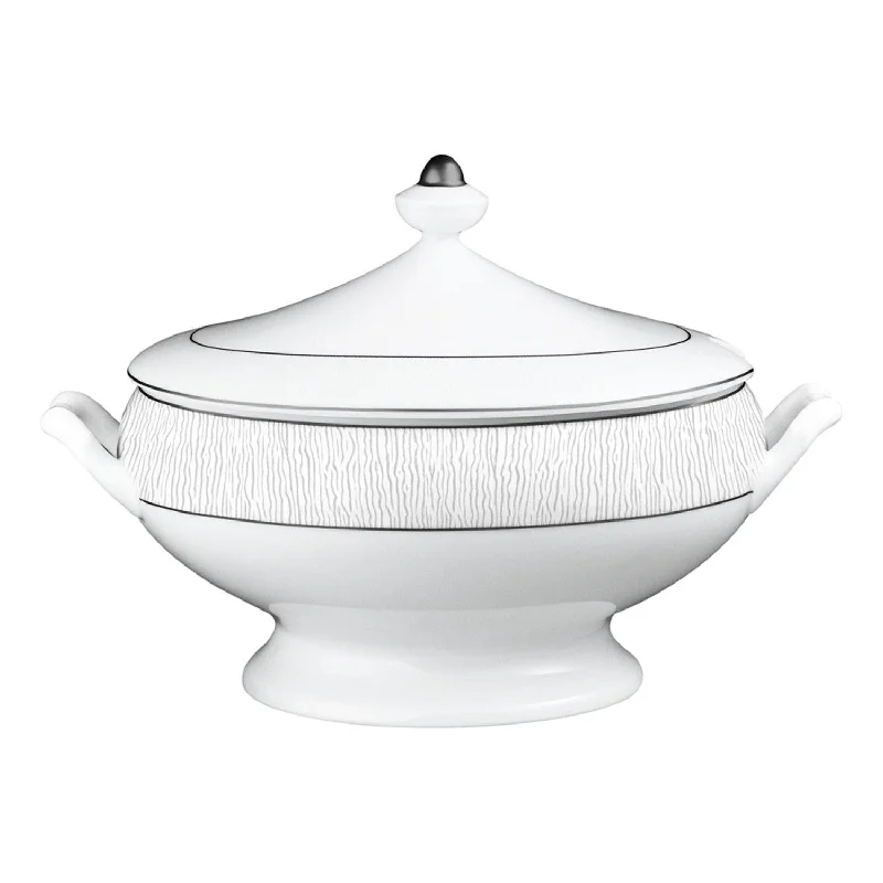 trendy coffee mugs for 2025-Dune Soup Tureen, 2 Qt