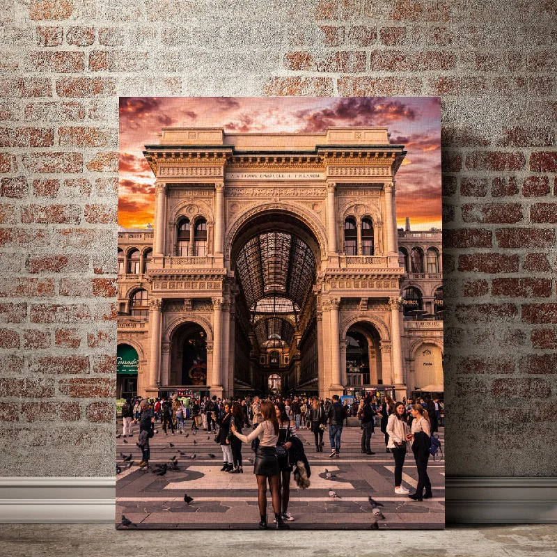 modern interior wall art-Galleria Vittorio Emanuele II Milano