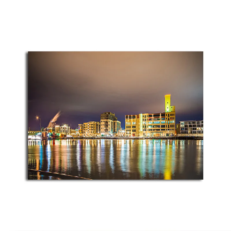 digital art prints for walls-Green Bay City Skyline